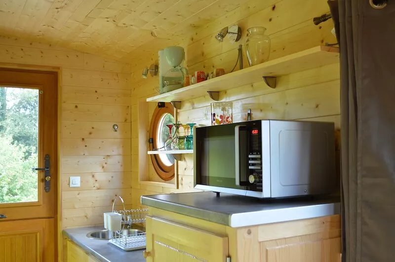 Unusual gite equipped to receive up to 5 people