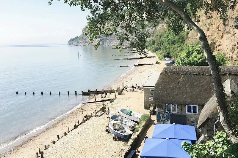 3 bedroom accommodation in Shanklin