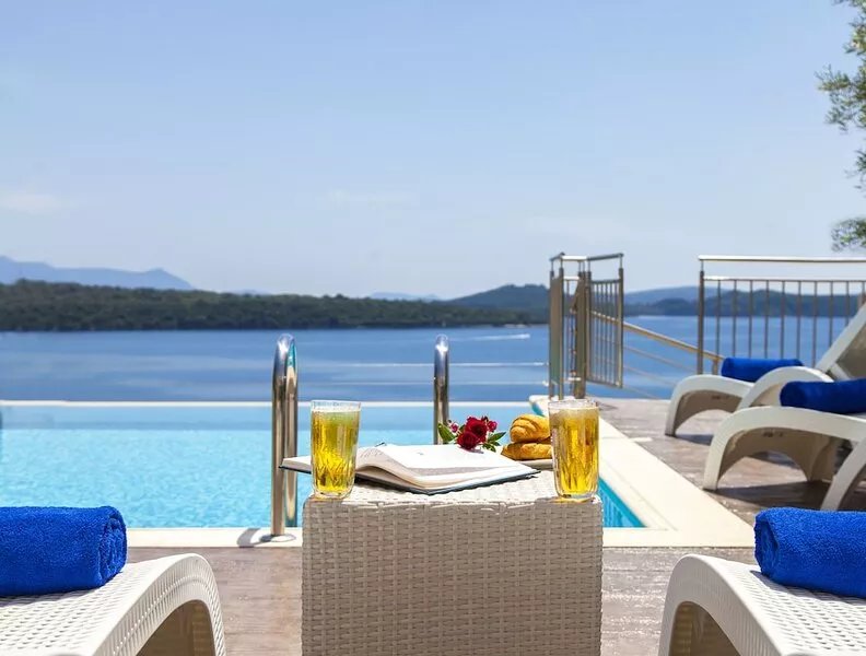 VILLA MARIA PF VIEW THE PRINCE ISLANDS: SCORPIO ( ISLAND OF ONASI ), MEGANISI I