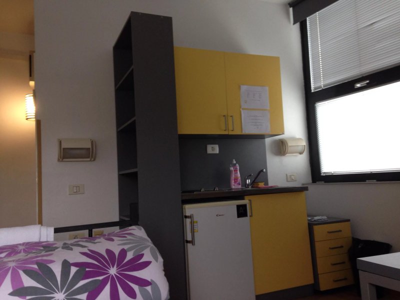 SD Koper Motel Port
