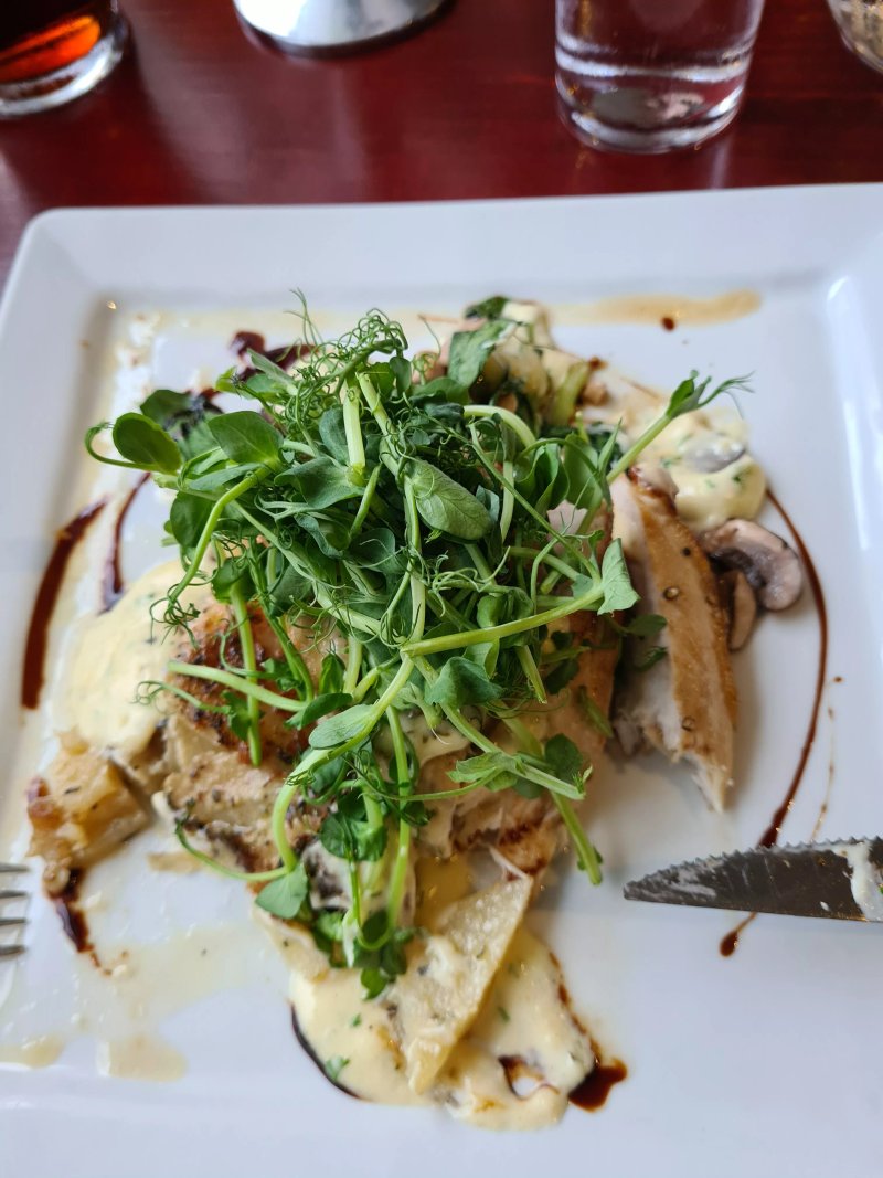 Taste Restaurant and Cafe Bar