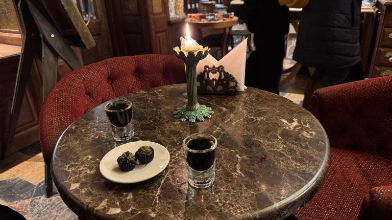 Black Magic Bar