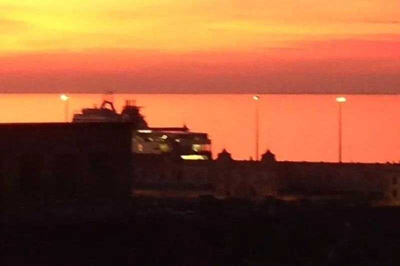 Penthouse in the center with sea view