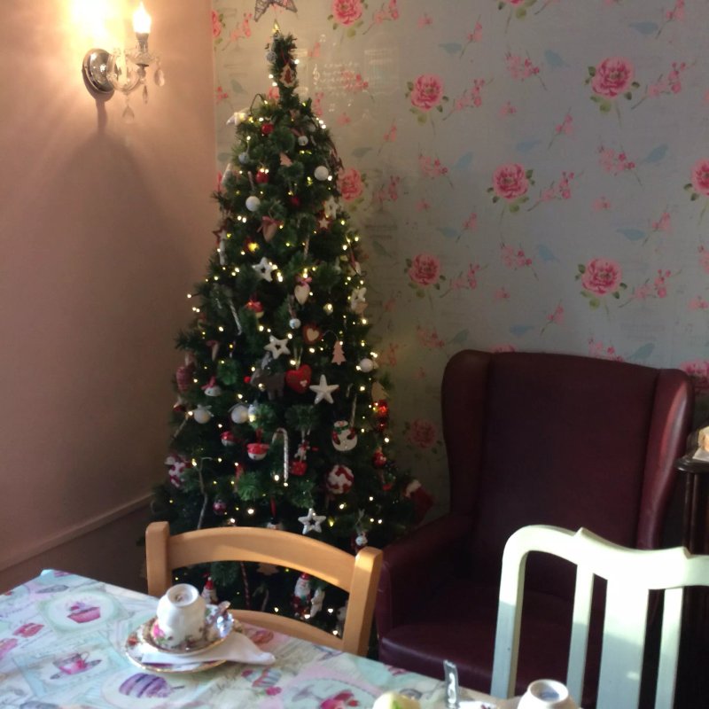 Hollow's Farm VintageTearoom