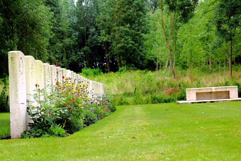 Maple Copse Cemetery