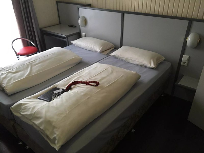 Bahn-Hotel Dusseldorf