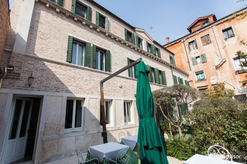Oltre Il Giardino