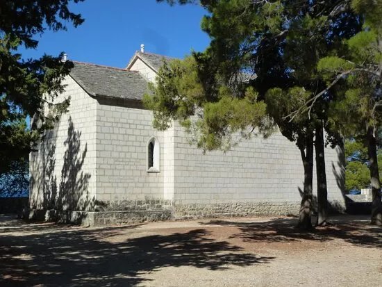 Crkva Sv. Petar Makarska