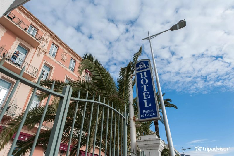 Best Western Premier Hôtel Prince De Galles