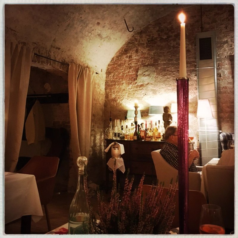 Heinrich's Restaurant