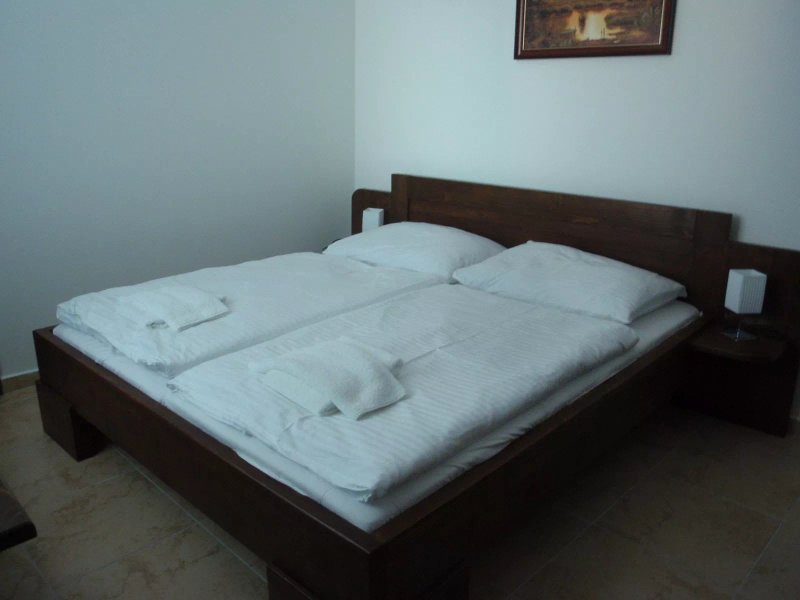 Motel Senec