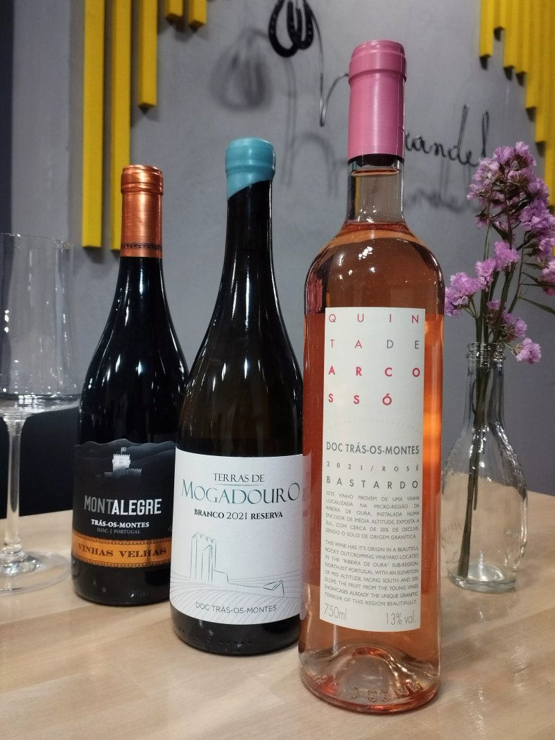 Vinho aos Montes