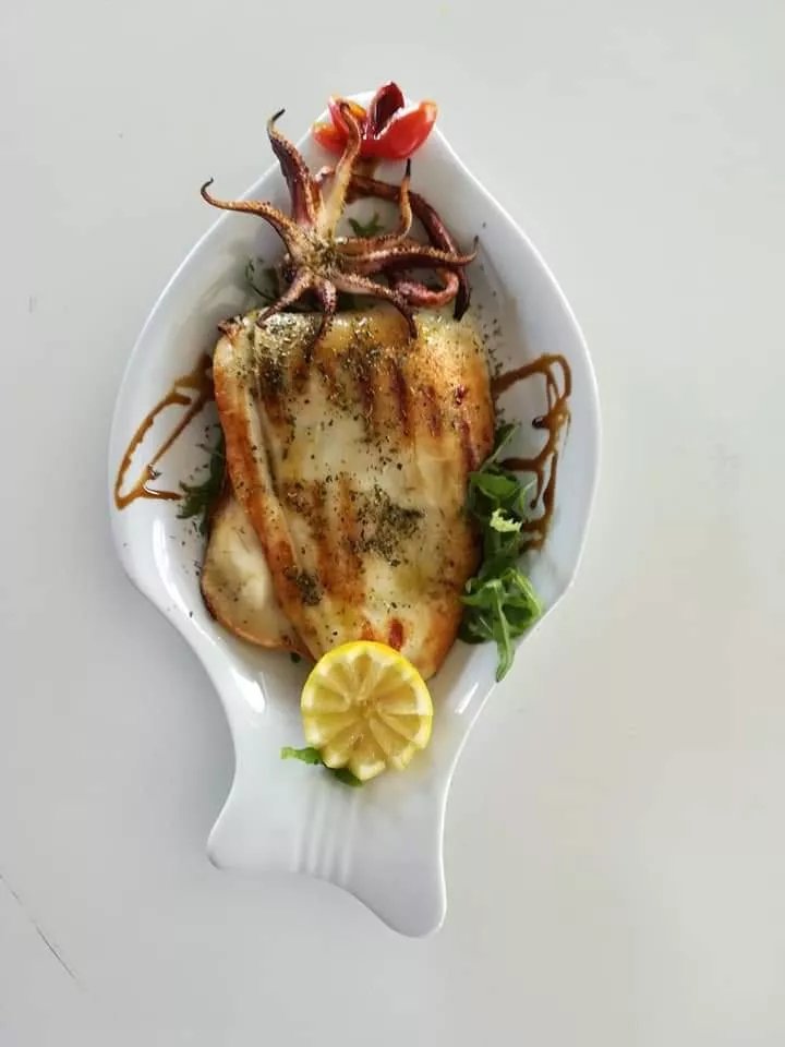 Remezzo Elaionas Beach Club