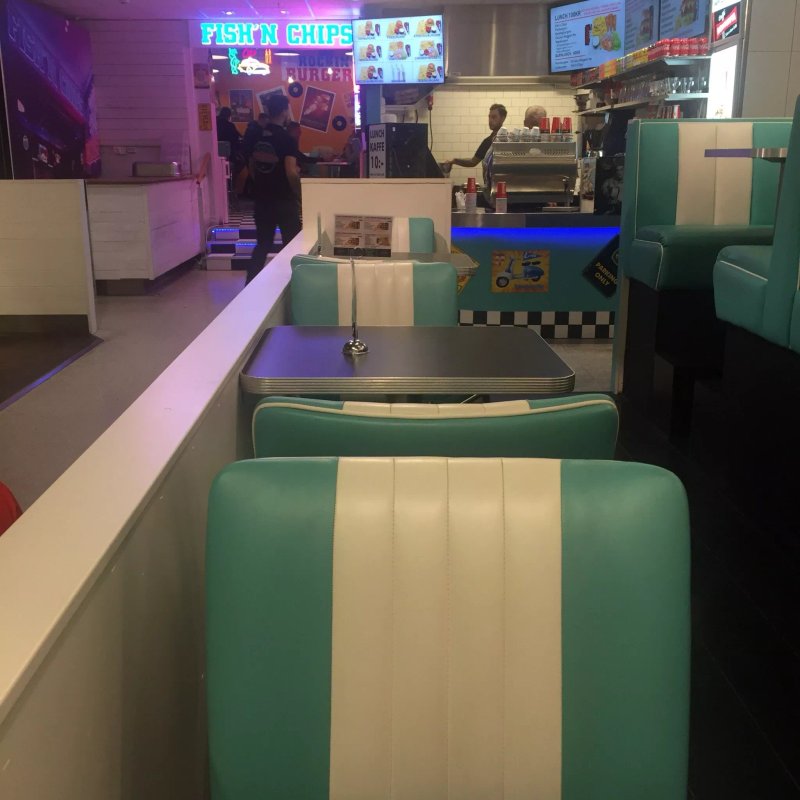 Rockin Burgers & Shakes