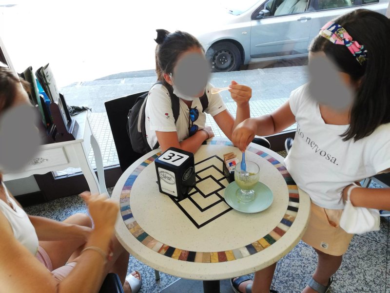 Mannik Cafe