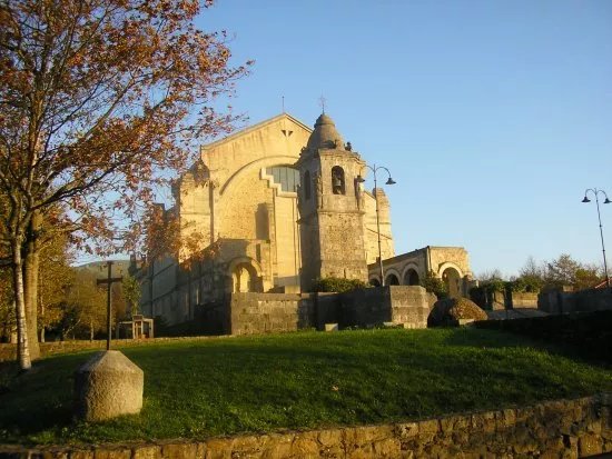 Santuario de los Santos Antonios de Urkiola