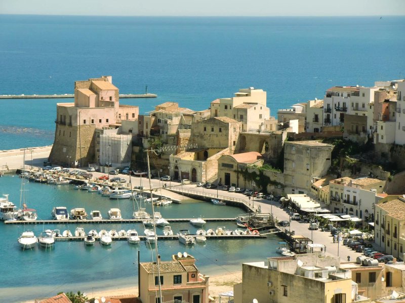 B&B Tannur