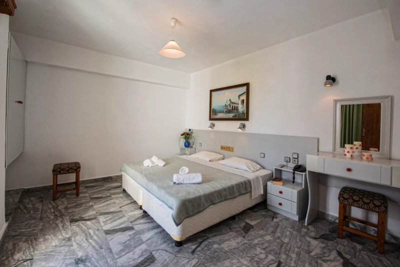Artemis Hotel Apartments