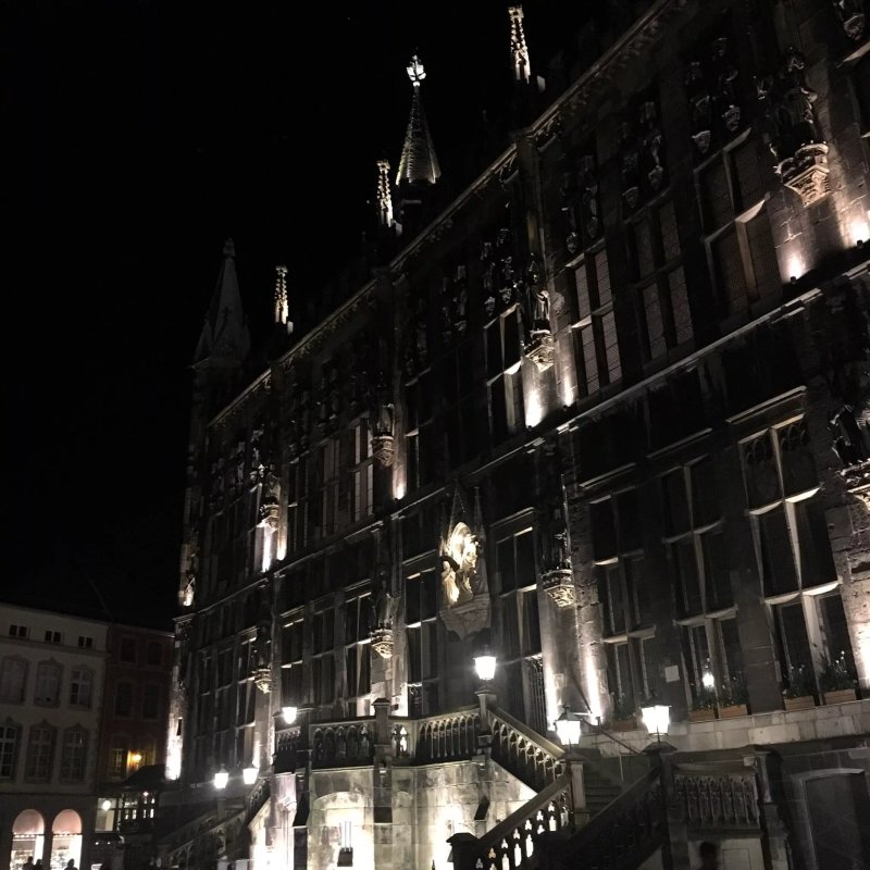 Bensons Hotel