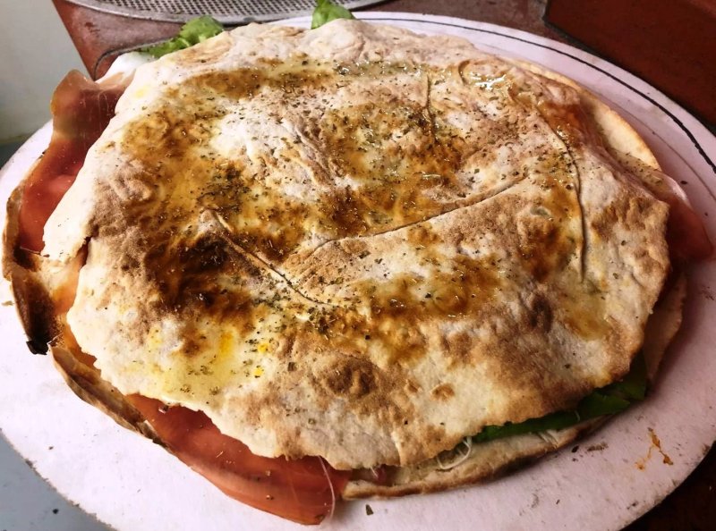 Pizzeria La Gattarella Di Bergamini Ilia & C. SNC