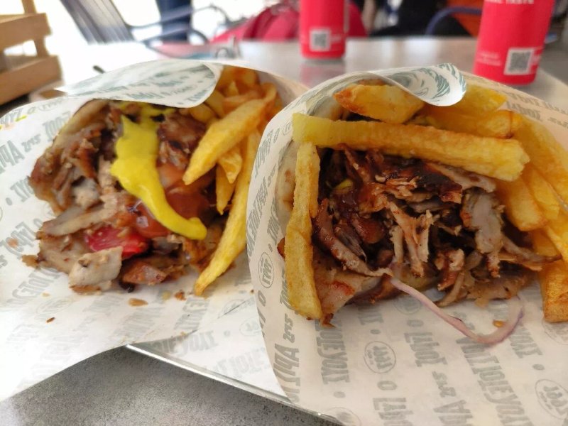 O Gyros tis Aristotelous