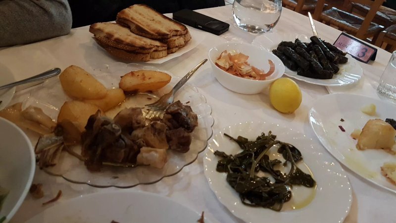 Ta Fanaria tis Maroullous