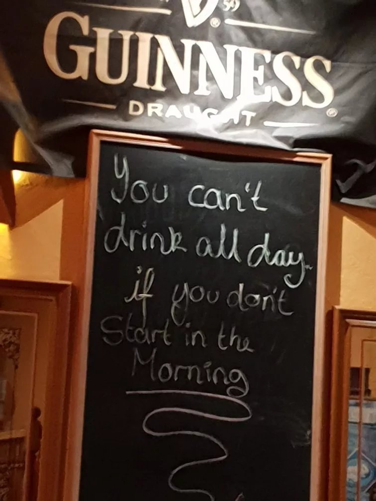 Broderick Irish Pub