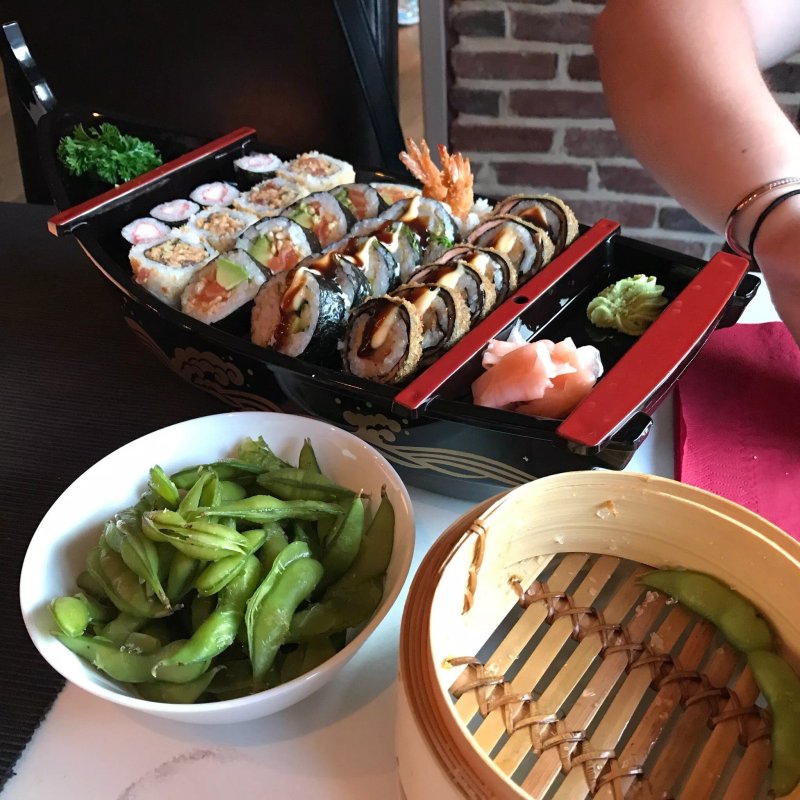 Eosu sushi & grill