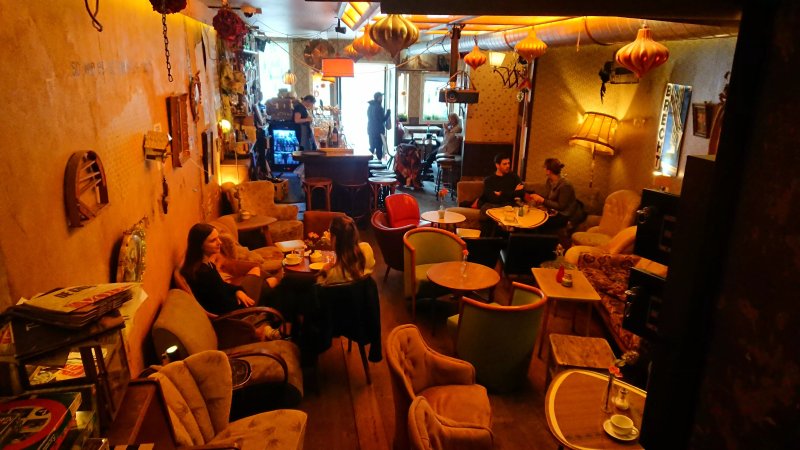Cafe Brecht
