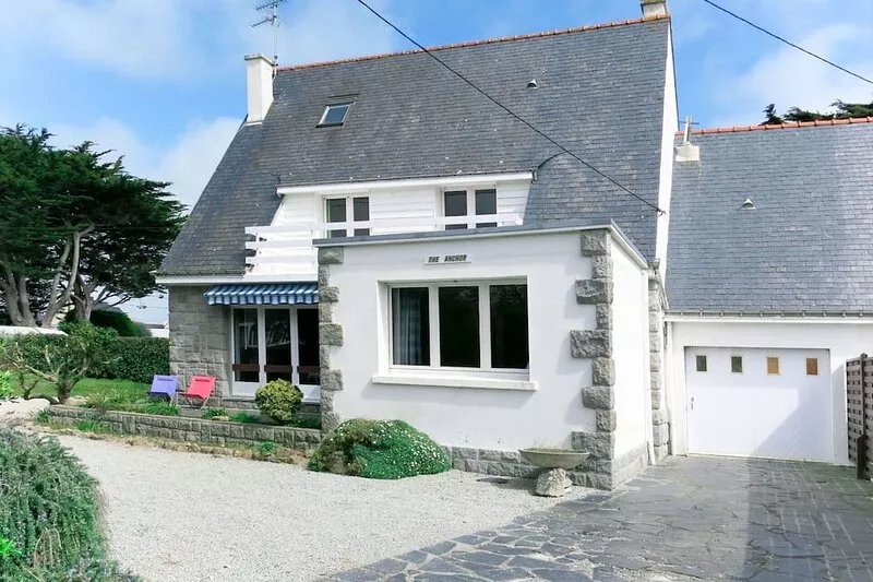 Beautiful private villa for 8 people with WIFI, TV, terrace and parking