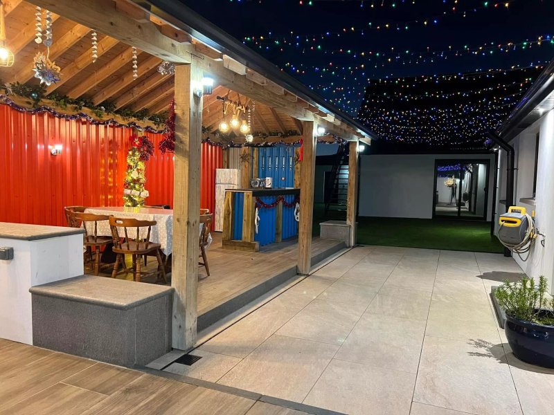 Green Monkey Lodge