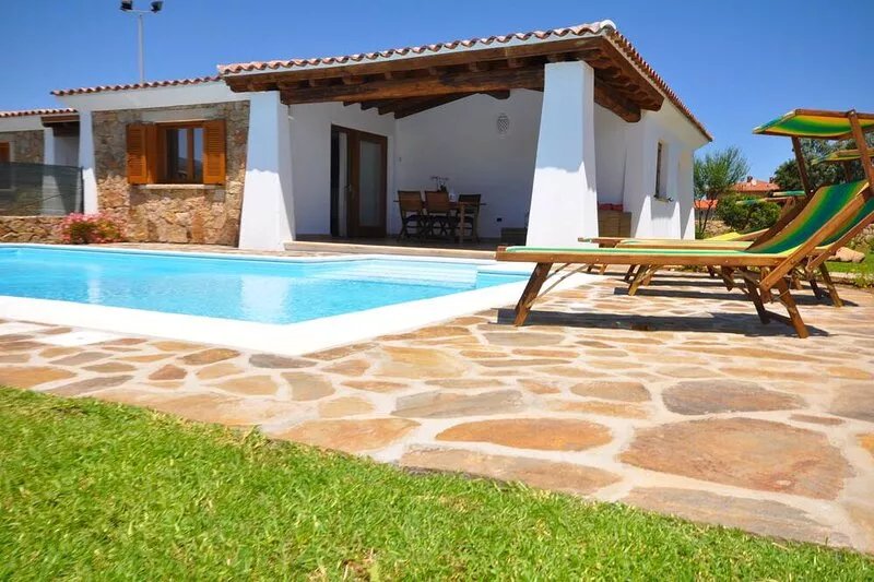 "Capannizza Villas" , Antea , PRIVATE HEATED POOL ,600 meters from the beach