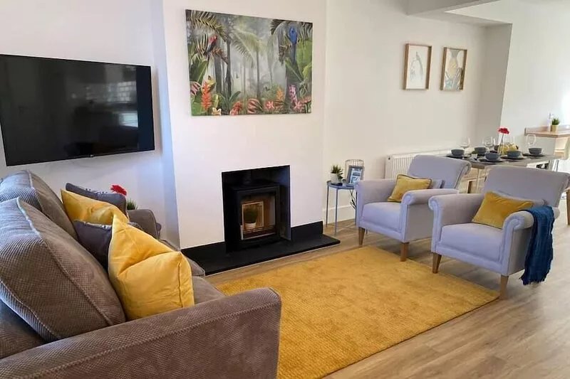 Beautiful Poole House 5 mins to Sandbanks +Netflix
