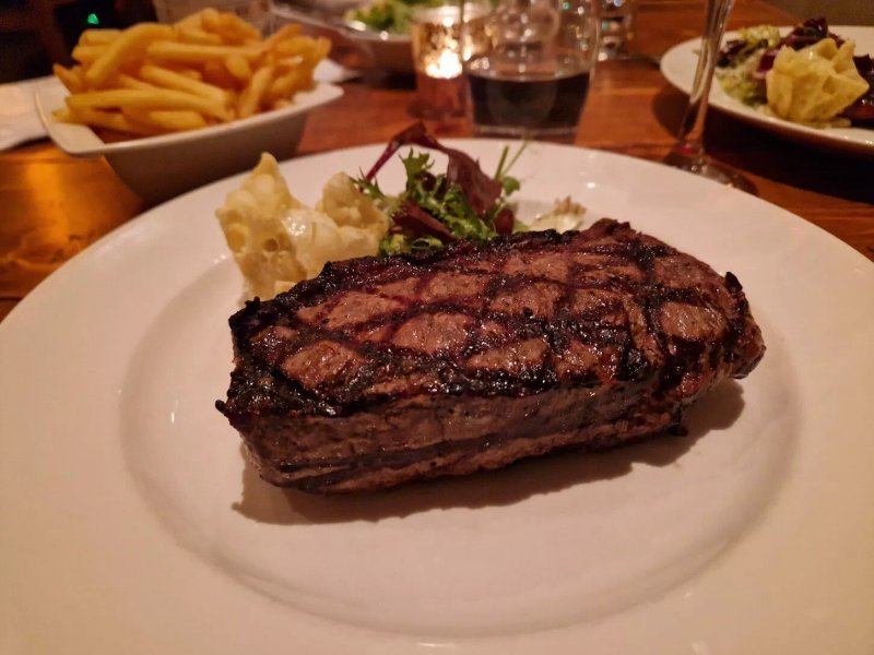Hudson Steakhouse