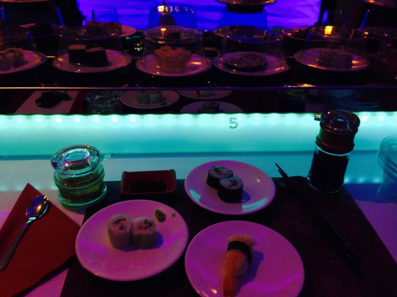 Sushi Bateau
