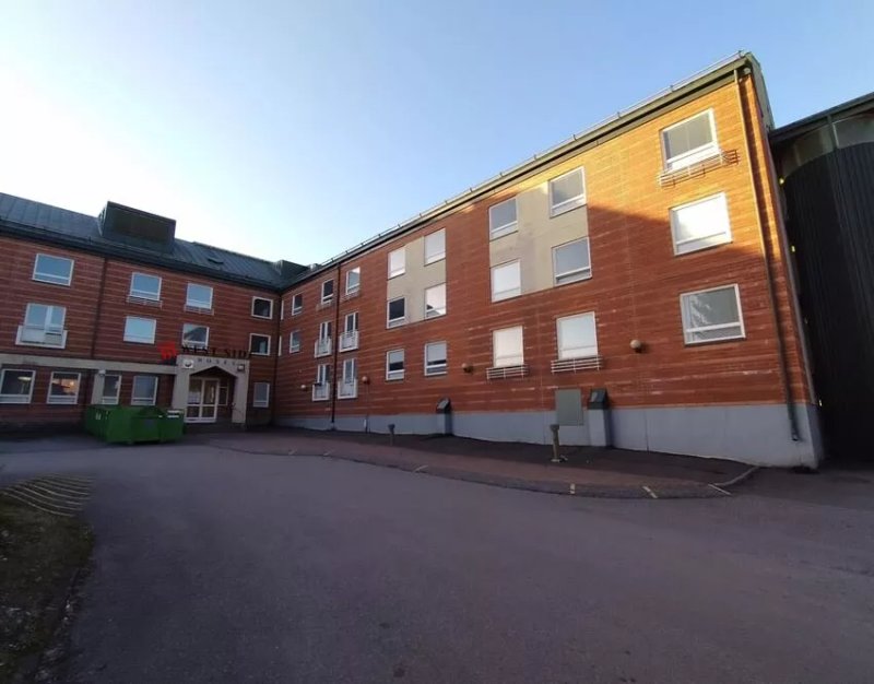 West Side Hotel
