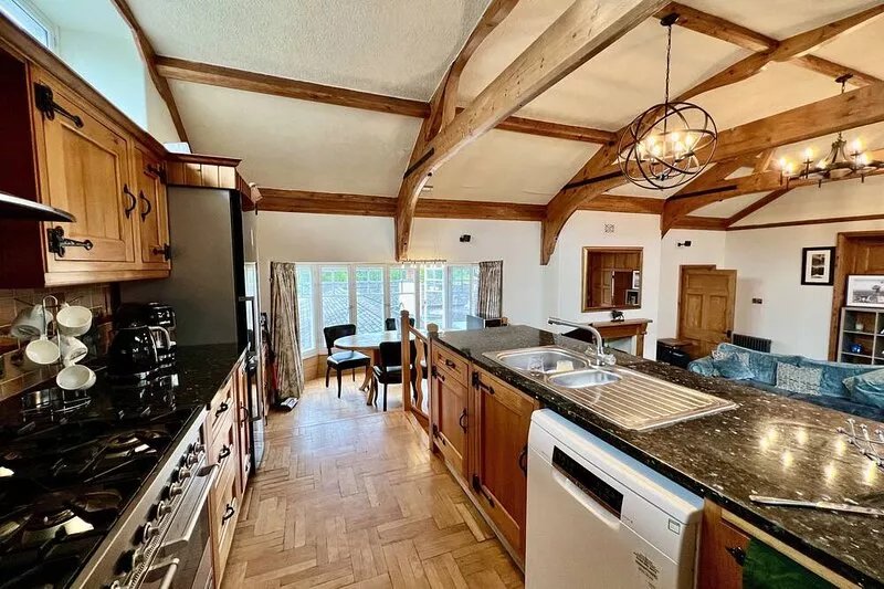 Greta Howe is a superb first floor apartment in what was formerly the Keswick