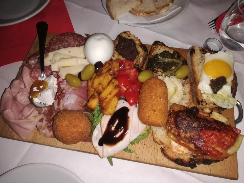 Ragu Osteria