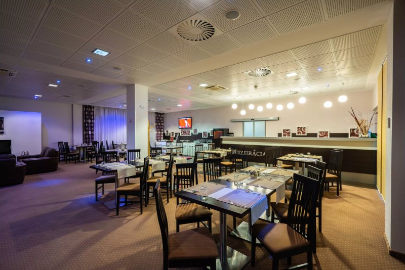 BNC - Restauracia