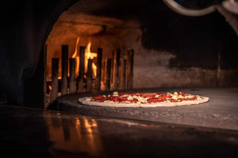 Sandheim Pizzeria Bar Restaurant