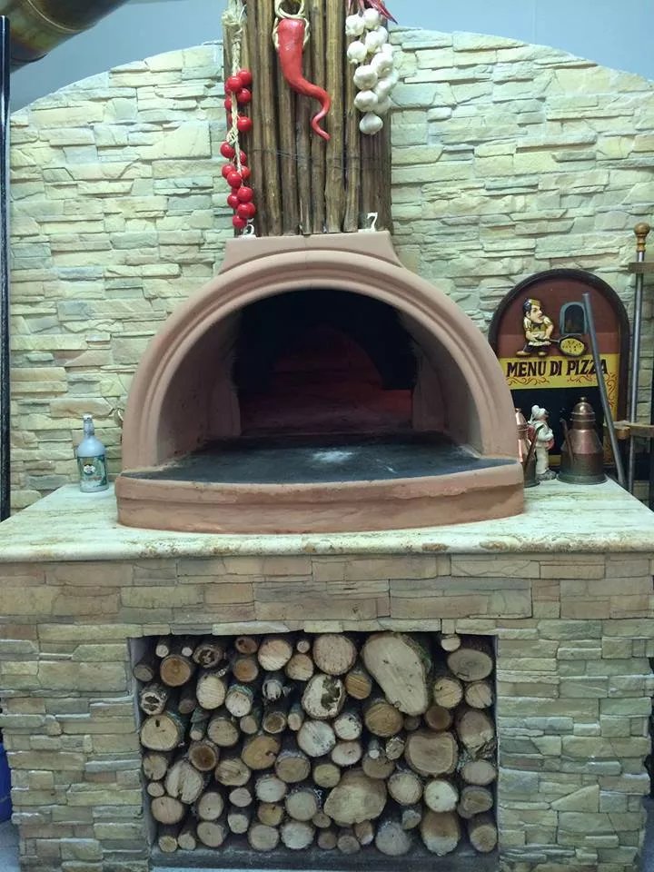 Pizzeria La Bella Napoli