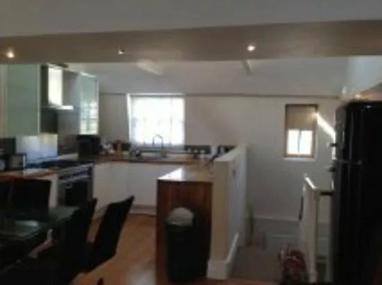 Ei8ht Brighton Apartments