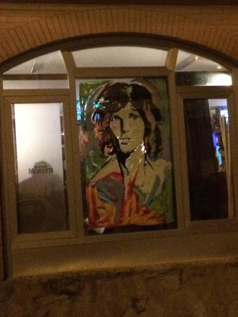 Rebel Pub