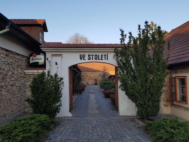 Restaurace Ve Stoleti