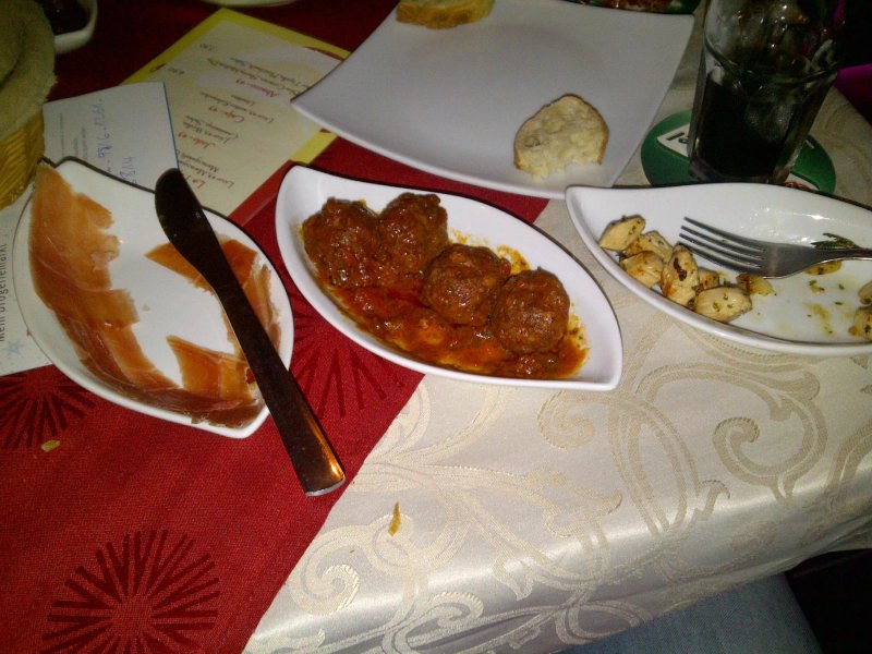 La Tapa Bar