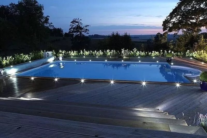 Chateau With Swimming Pool, Hot Tub and Sauna