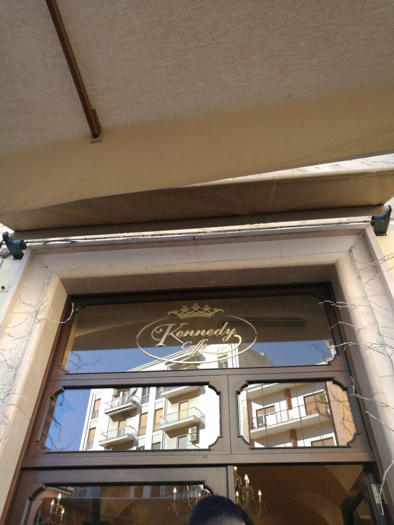 Kennedy caffe