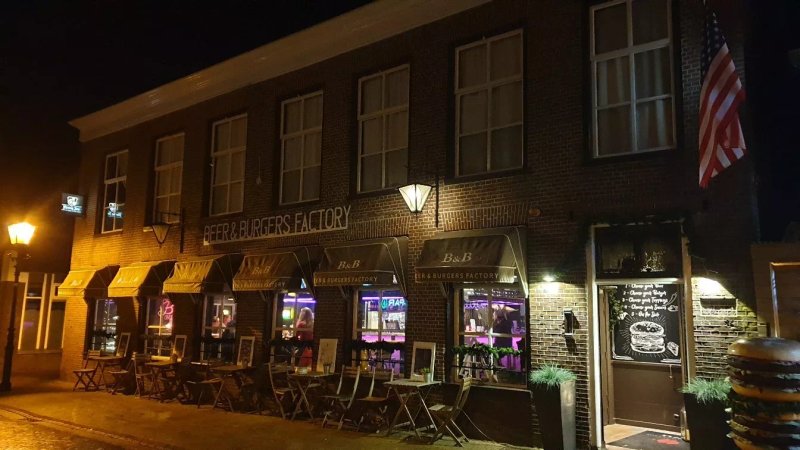 Beer & Burgers Factory