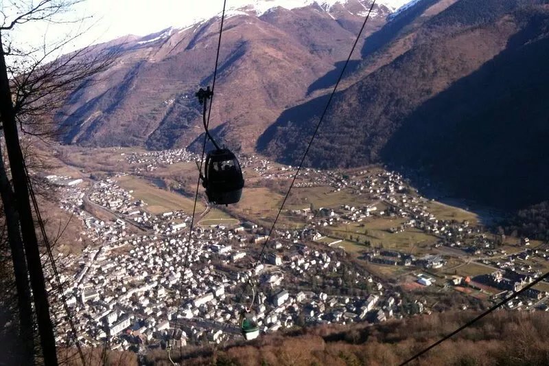 Bagneres de Luchon 5KMS st aventin barn renovated 3 ears 8 people