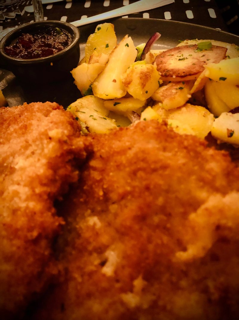 Goldener Hirsch
